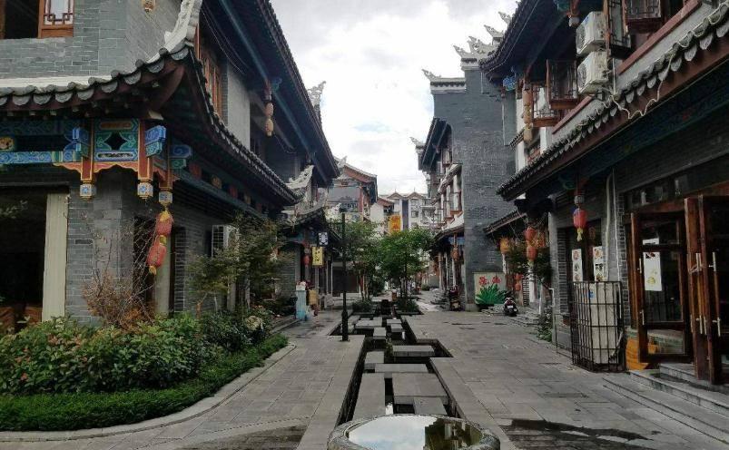 二刷《我的前半生》,才知年薪500万的唐晶为何跟罗子君那么好
